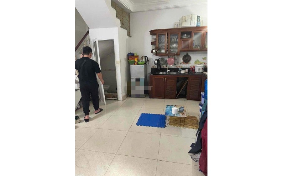 Cho thuê nhà ngõ Bùi Xương Trạch,Thanh Xuân, Hà Nội, Dt 34m2-3 tầng-MT 4m - Giá 8 triệu